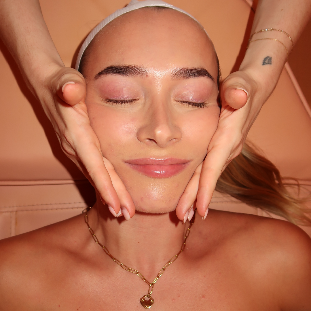 3x Buccal Sculpting Sessions + Customised Peels